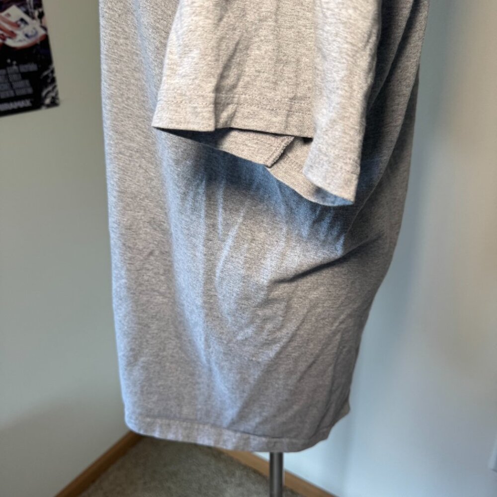 Disney Parks Minnie Mouse Retro Classic Grey Graphic T Shirt with Glitter - Picture 7 of 9